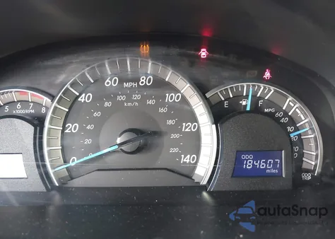 2012 Toyota Camry Se z USA, uszkodzony, nr VIN 4T1BF1FKXCU593185